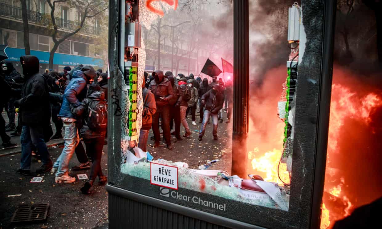 Беспорядки во Франции намекают – пора и России ужесточать законодательство 5500-1